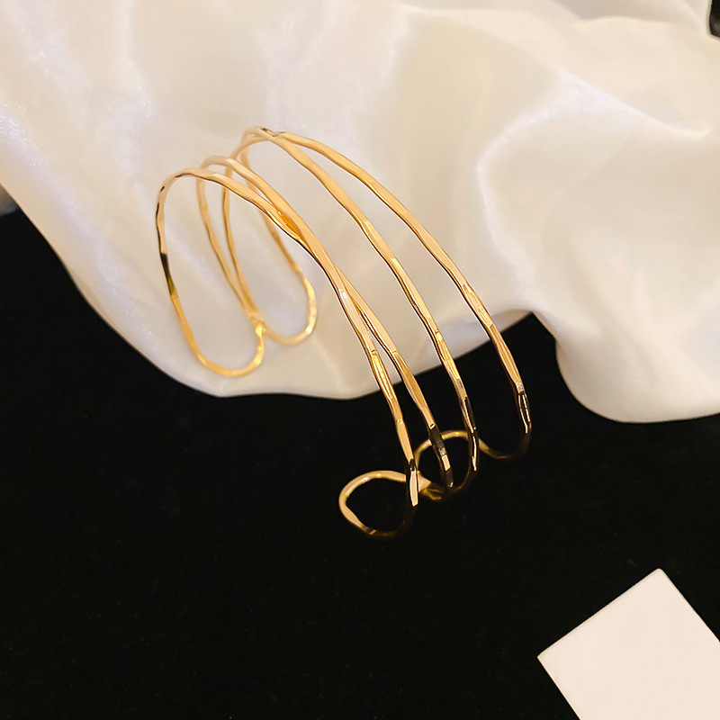 Vòng đeo bắp tay HỞ nhiều vòng màu VÀNG, vòng bắp tay cá tính độc đáo phong cách thời trang B4824