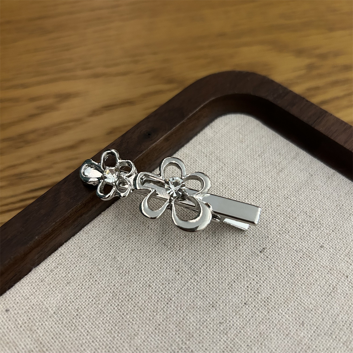 Kẹp mái tóc mỏ vịt HOA, kẹp tóc nữ dễ thương B4024