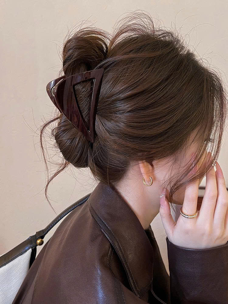 Kẹp gắp lớn TAM GIÁC NÂU ĐỎ cao cấp đơn giản, kẹp gắp tóc nữ đơn giản, kẹp càng cua, phụ kiện kẹp tóc B4779