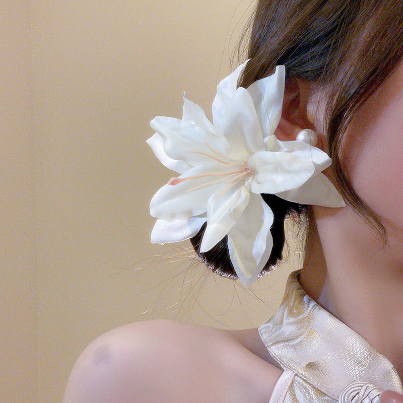 Kẹp tóc mỏ vịt đi biển HOA LY màu TRẮNG KEM ngày hè, phụ kiện tóc đi biển, phụ kiện đi biển B4783