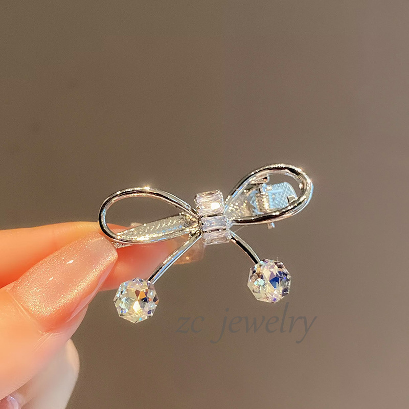 Kẹp mỏ vịt NƠ TRẮNG đính đá cao cấp , kẹp mái tóc nữ độc đáo, phụ kiện kẹp tóc nữ đẹp thiết kế Hàn QuốcB4125