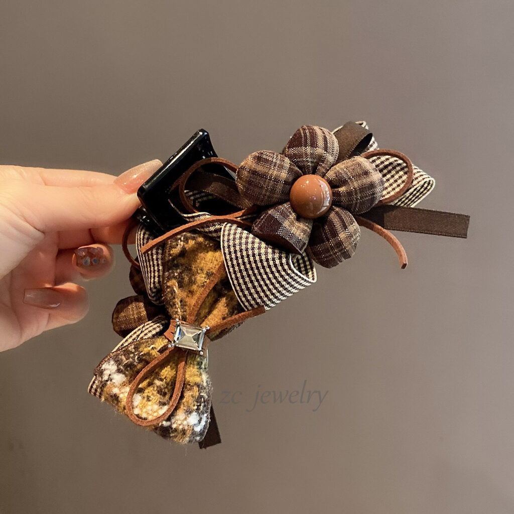 Kẹp gắp tóc nữ thiết kế HÀN QUỐC cao cấp lớn HOA NƠ nâu caro sang trọng, phụ kiện kẹp tóc nữ ĐẸP, quà tặng bạn gái ý nghĩa B4134