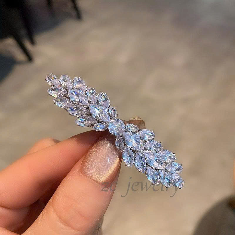 Kẹp nửa tóc sau chiếc lá ĐÁ TRẮNG màu bạc cao cấp, kẹp tóc nữ đẹp độc đáo thiết kế sang trọng B4121