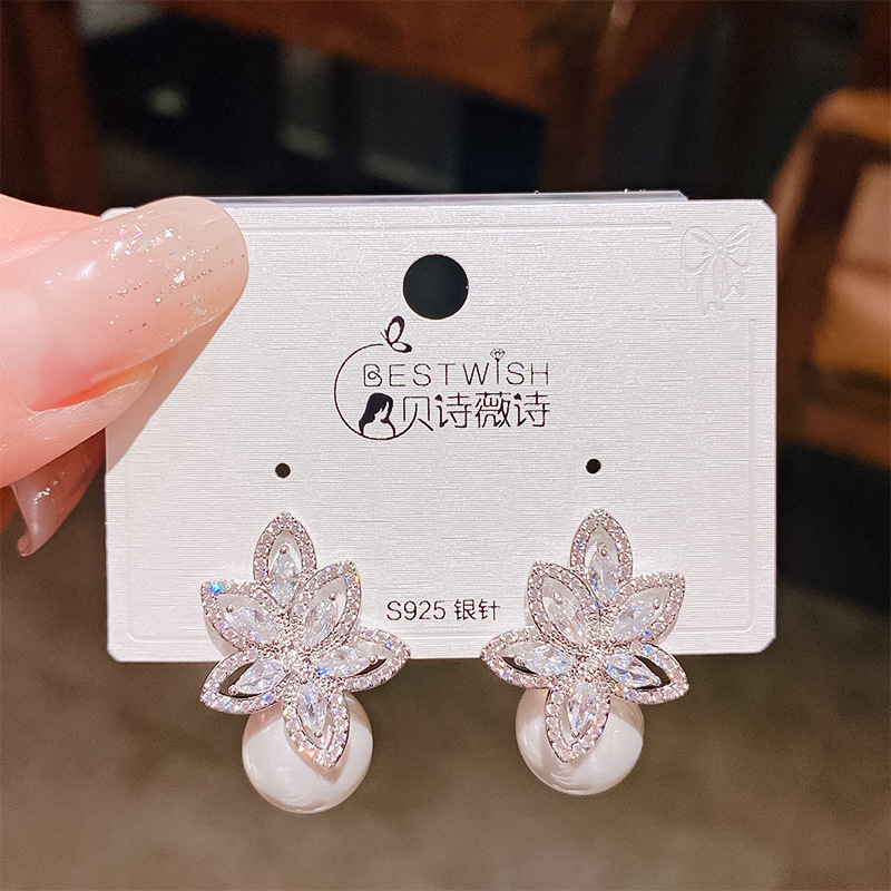 Bông tai HOA ĐÁ zircon GIỌT NGỌC xi bạc 925 cao cấp đi tiệc sang trọng,hoa tai cô dâu, Hoa tai nữ đẹp, phụ kiện thời trang độc đáo đi tiệc sang trọng B4948
