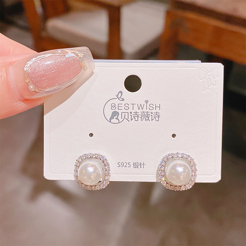 Bông tai nữ ngọc viền đá zircon xi bạc 925 cao cấp đi tiệc sang trọng, Hoa tai nữ đẹp, phụ kiện thời trang độc đáo đi tiệc sang trọng B4978