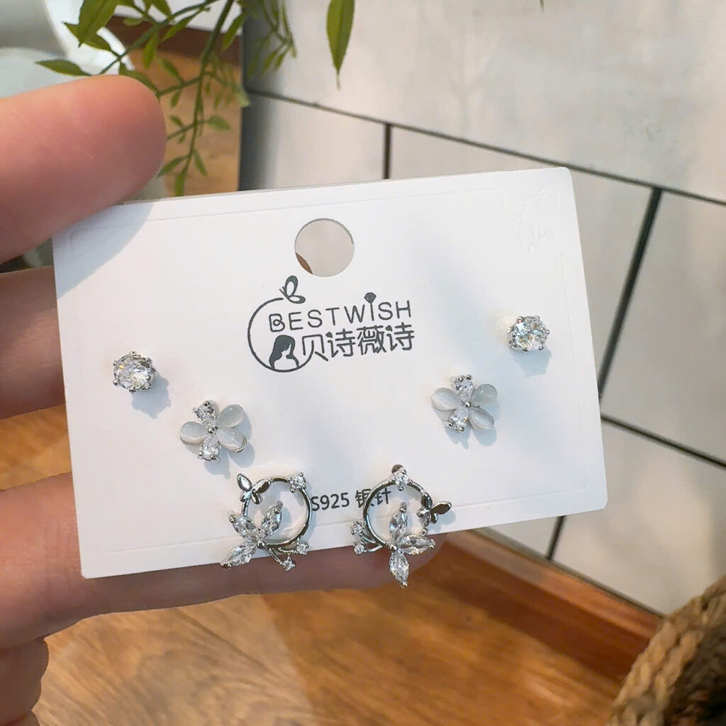 Bộ 3 đôi hoa tai HOA BƯỚM nhí hình học xi bạc 925 cao cấp, hoa tai nhí sát tai thiết kế Hàn quốc, tinh tế, thanh lịch, Hoa tai đi tiệc sang trọng, quà tặng ý nghĩa độc đáo B4939