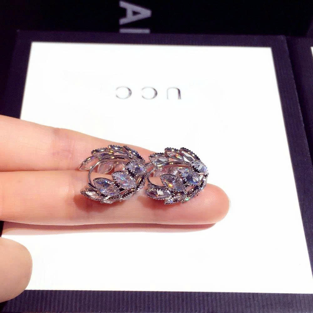Bông tai Tròn chiếc LÁ đính đá zircon xi bạc 925 cao cấp, hoa tai nữ đẹp độc đáo sang trọng thiết kế hàn quốc, bông tai đi tiệc, phụ kiện trang sức độc đáo, quà tặng nữ xinh B5160