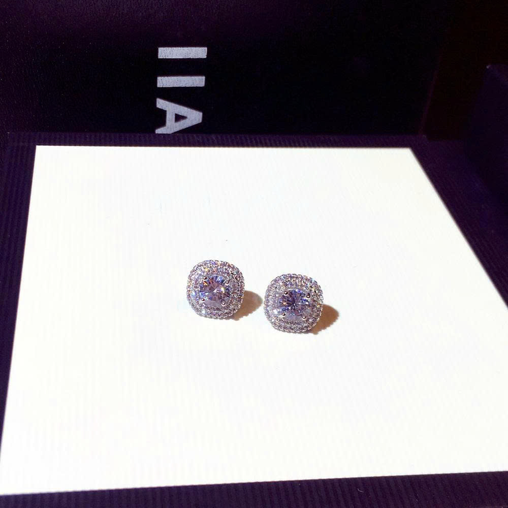 Bông tai Đá 3 nhụy lớn viền liti zircon cao cấp xi bạc 925, bông tai nụ đá sang trọng độc đáo thiết kế, quà tặng ý nghĩa, bông tai tiệc đơn giản B5180